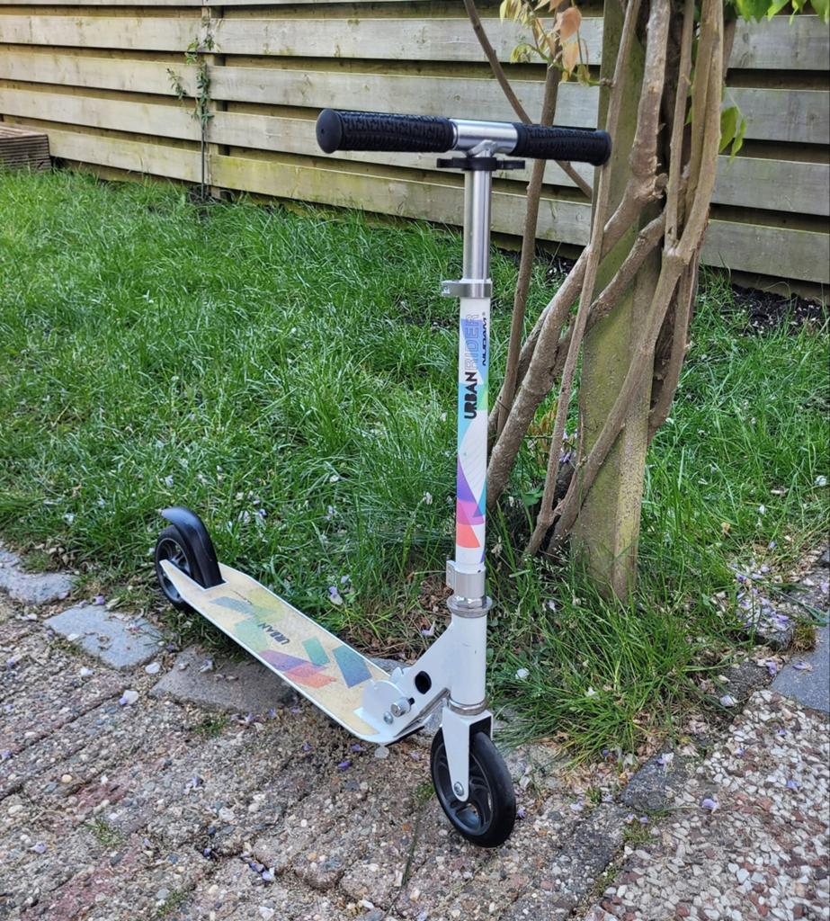 Step Urban Rider 125 van Nijdam: inklaarbaar en verstelbaar, Fietsen en Brommers, Steps, Ophalen, Zo goed als nieuw, Gewone step