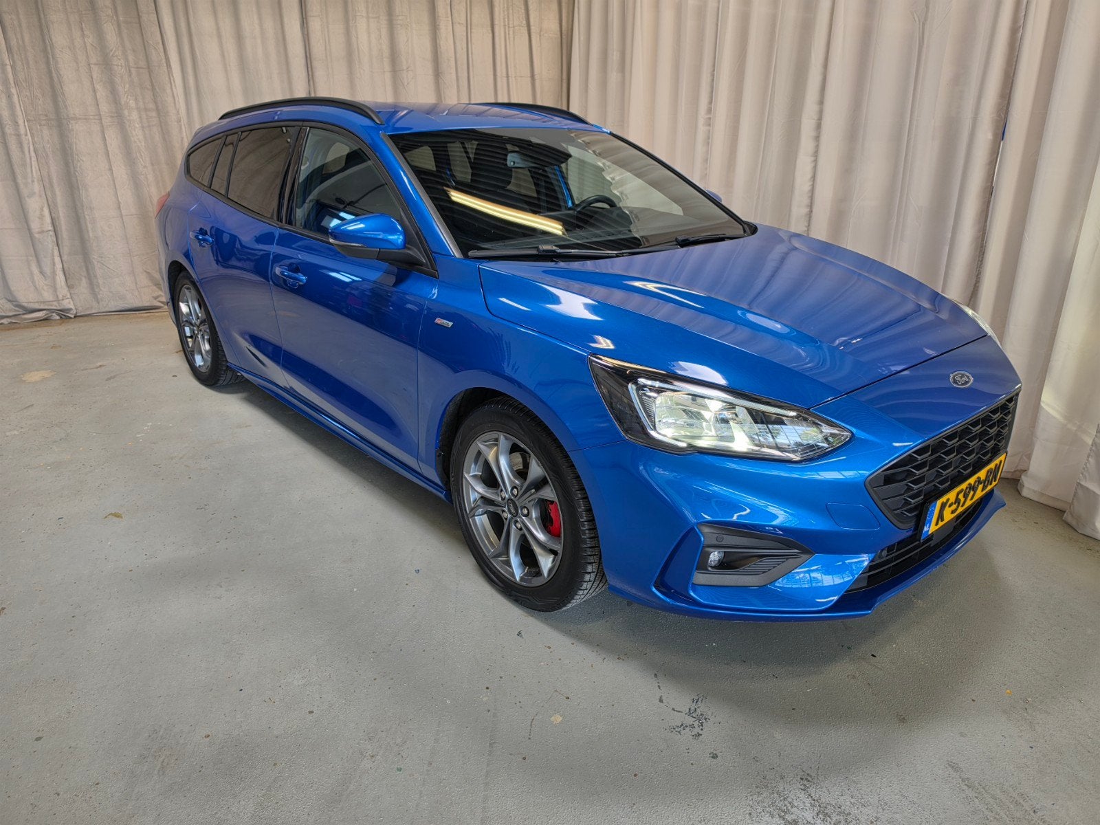 Ford Focus ST-Line Hybrid 125pk 2020 Blauw, Blauw, Leder en Stof, 19 km/l, Hybride Elektrisch/Benzine