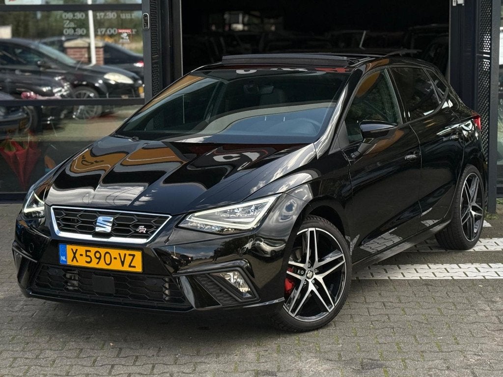 Seat Ibiza 1.0 TSI FR Business Intense Plus PANO/LED/ACC/LMV, Voorwielaandrijving, Automatische klimaatregeling, Leder en Stof