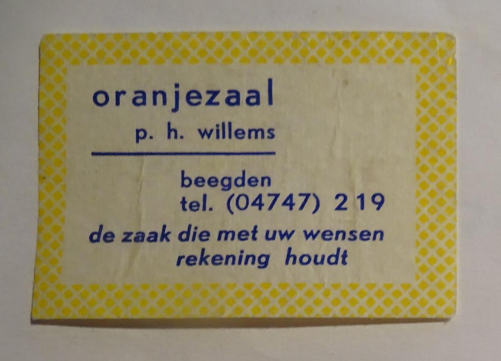 ORANJEZAAL   P.H. Willems    BEEGDEN, Verzenden, Zo goed als nieuw, Luciferdoosjes of -merken