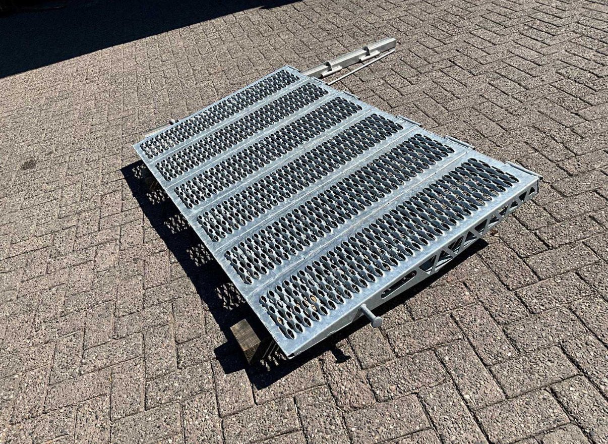 Oprijplaten aanhanger 178x102cm, Ophalen, Gebruikt
