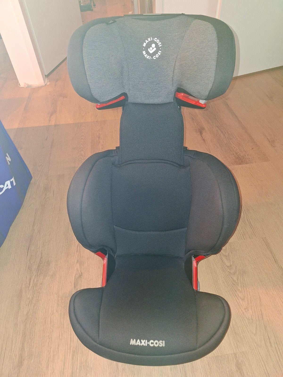 Maxi-Cosi autostoel met Isofix en Aeromoov inzet, Ophalen, Autogordel of Isofix, Verstelbare rugleuning, Zo goed als nieuw