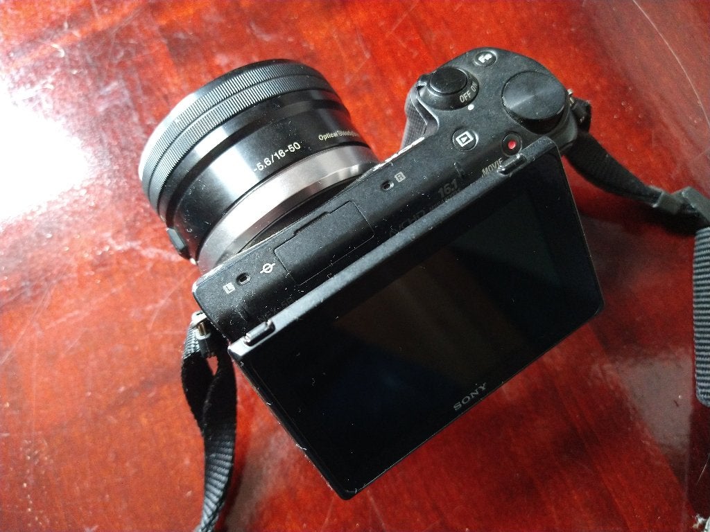 Sony NEX-5R, 16 megapixels, Ophalen of Verzenden, Zo goed als nieuw, Draagriem