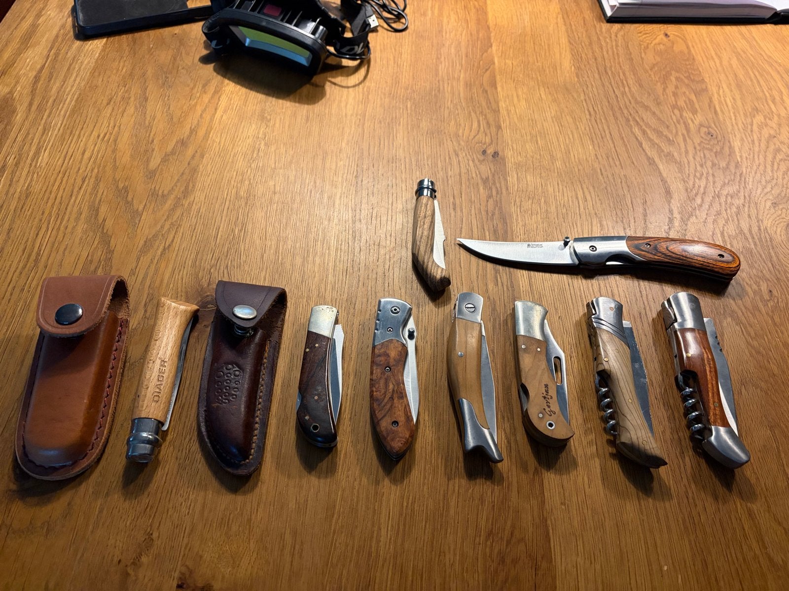 Mooie messenverzameling met slijpsteen, Ophalen