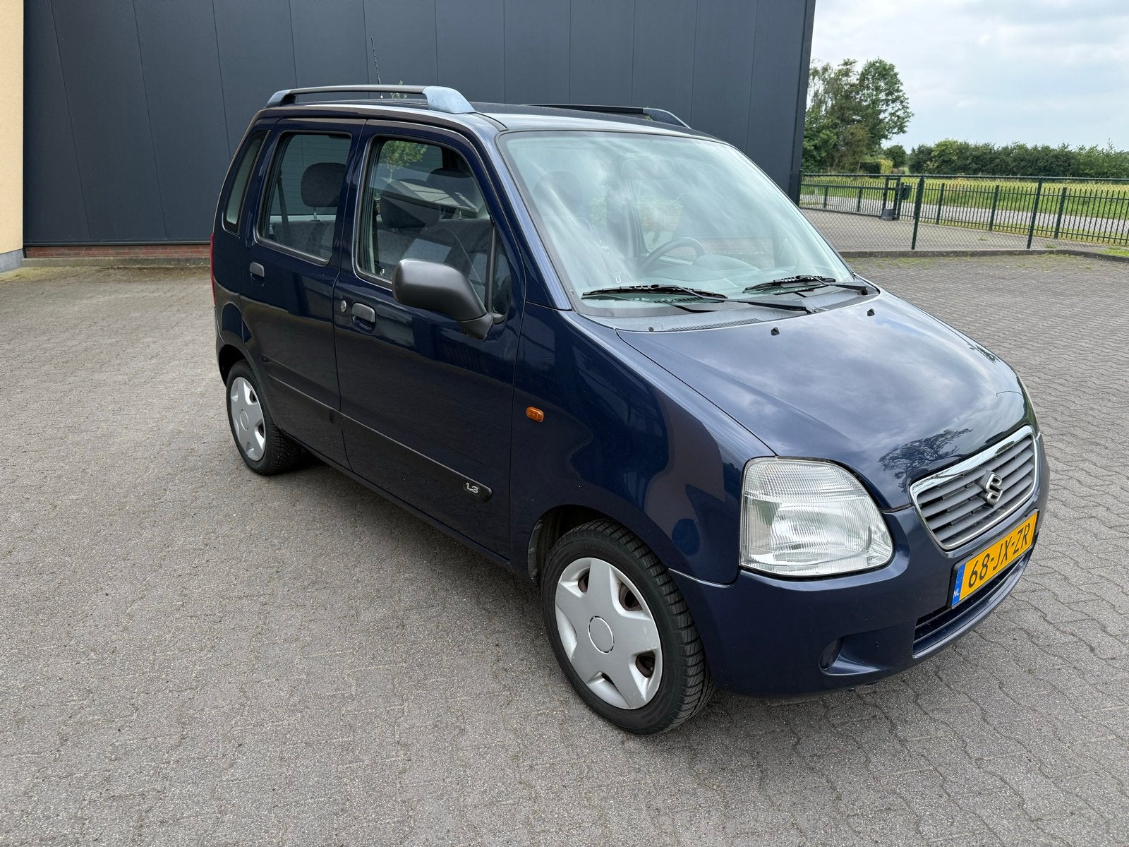 Suzuki Wagon R+ 1.3 AUT 2002 Blauw, 40 €/maand, 4 cilinders, Origineel Nederlands, 956 kg