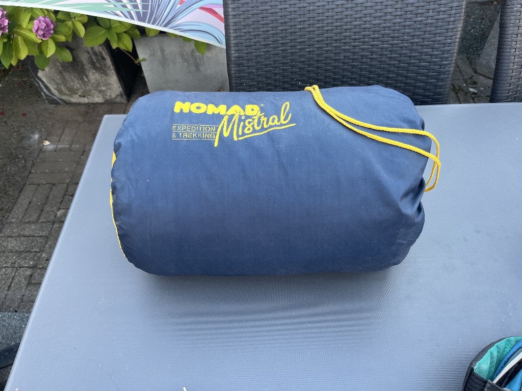 Te koop slaapzak 1 persoons Nomad Mistral Expedition Travel, Caravans en Kamperen, Ophalen, Zo goed als nieuw
