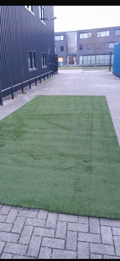 Kunstgras coupons te koop, Tuin en Terras, Gras en Kunstgras, Ophalen of Verzenden, Zo goed als nieuw, 20 m² of meer
