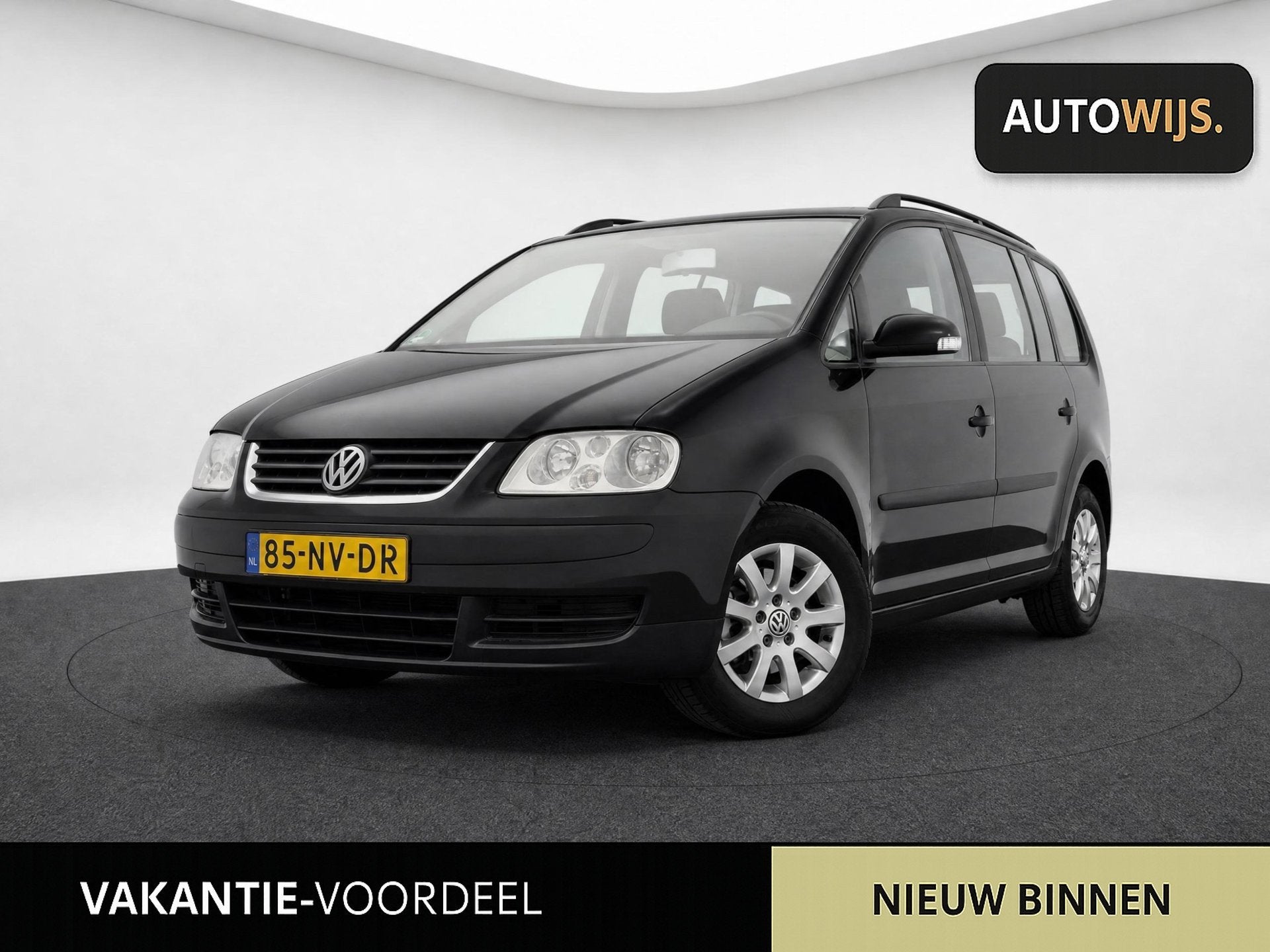 Volkswagen Touran 1.6-16V FSI Athene|7-PERS|CRUISE|APK 4-202, Auto's, Stof, Gebruikt, Zwart, 4 cilinders