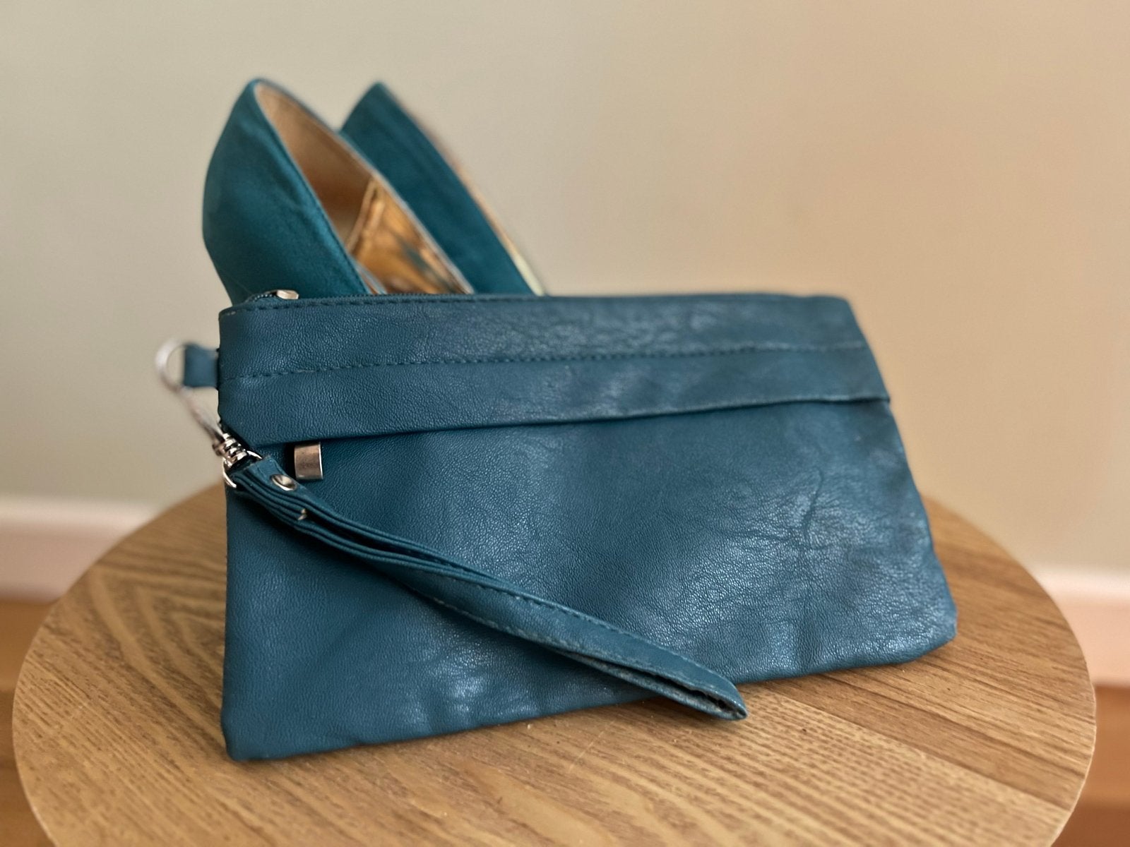 Stijlvol Petrol Avondtasje - clutch met Polsbandje, Ophalen of Verzenden, Zo goed als nieuw, Overige kleuren, Avondtasje