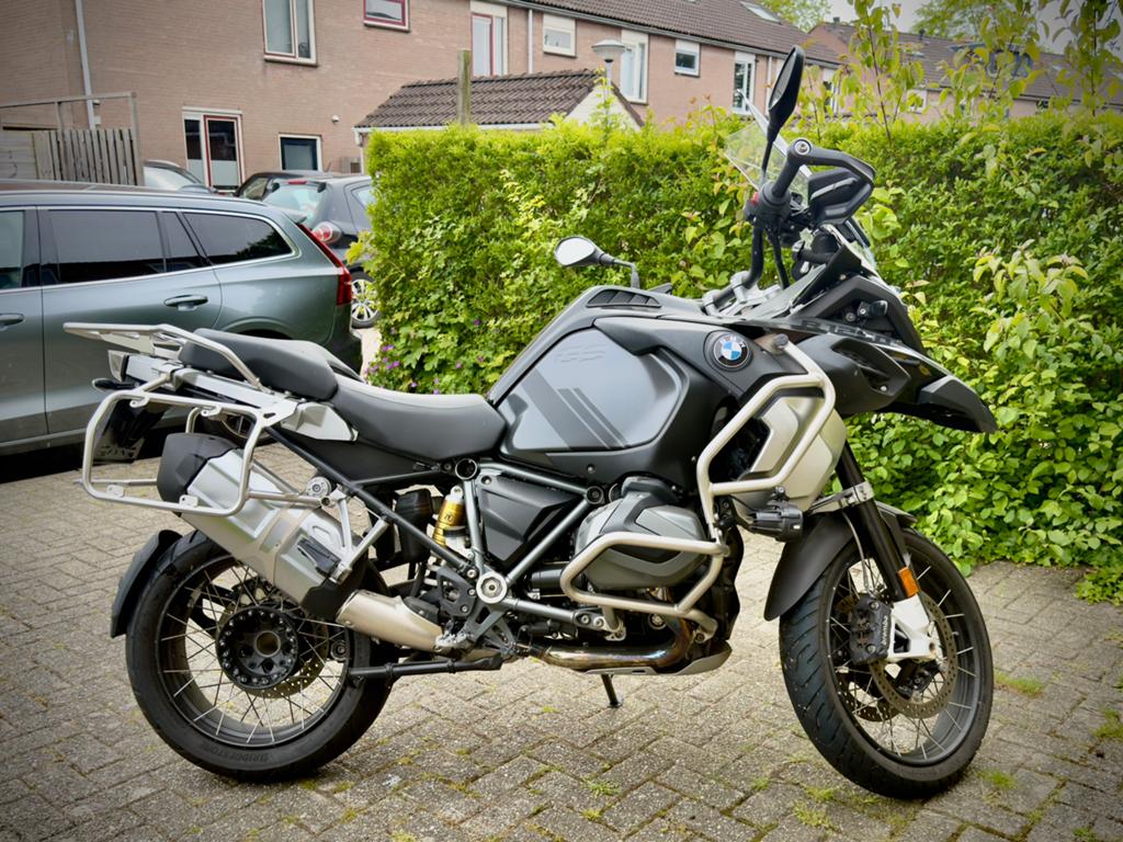 BMW R 1250 GS Adventure Triple Black | 5.410 km | btw | 2023, Motoren, 2 cilinders, Occasion, Motorrijbewijs A, Particulier