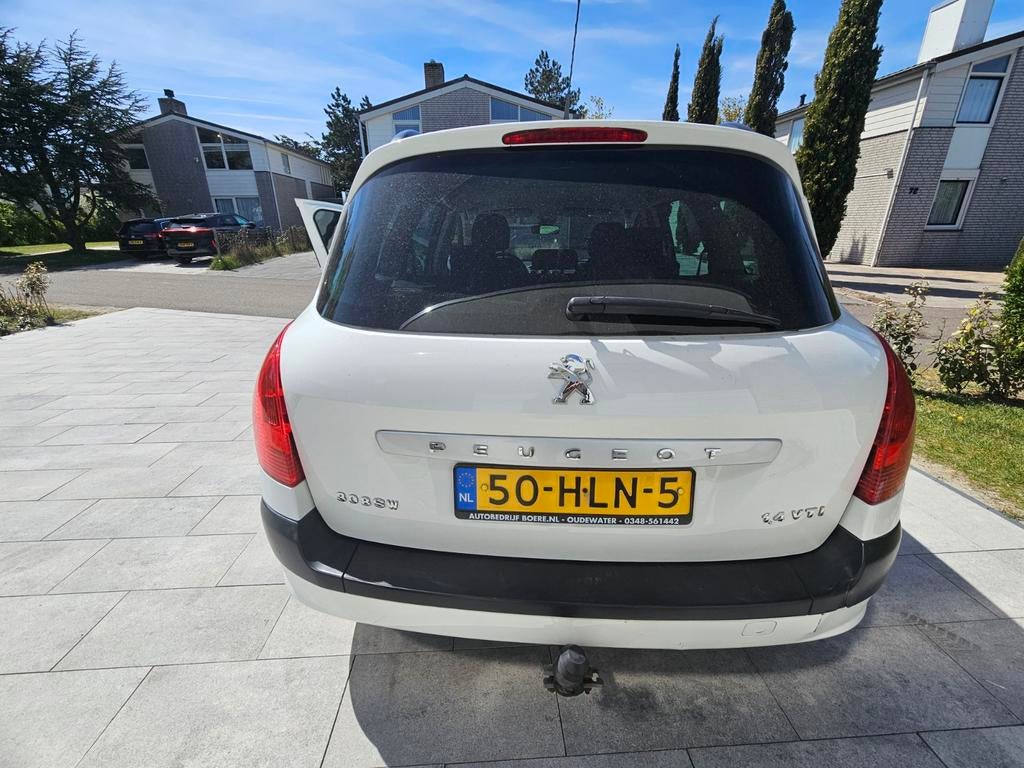 Peugeot 308 1.4 VTI 16V SW 5P 2009 Wit, Auto's, Peugeot, Voorwielaandrijving, 1350 kg, 15 km/l, Wit