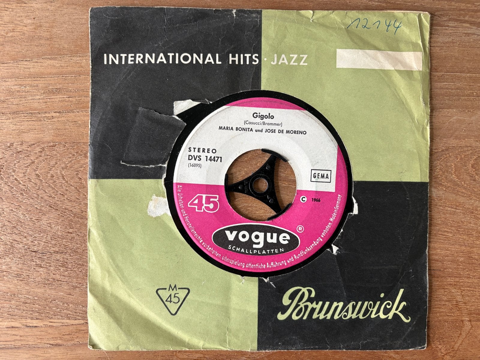 Maria Bonita & Jose De Moreno - Gigolo 034, Gebruikt, 7 inch, Ophalen of Verzenden, EP