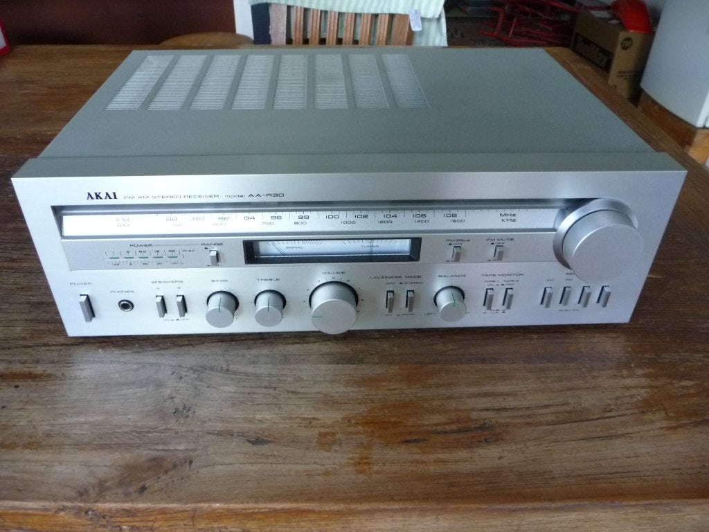 Akai receiver AA-R30 z.g.a.n. - like new !, Audio, Tv en Foto, Zo goed als nieuw, Ophalen, Overige merken, Minder dan 60 watt