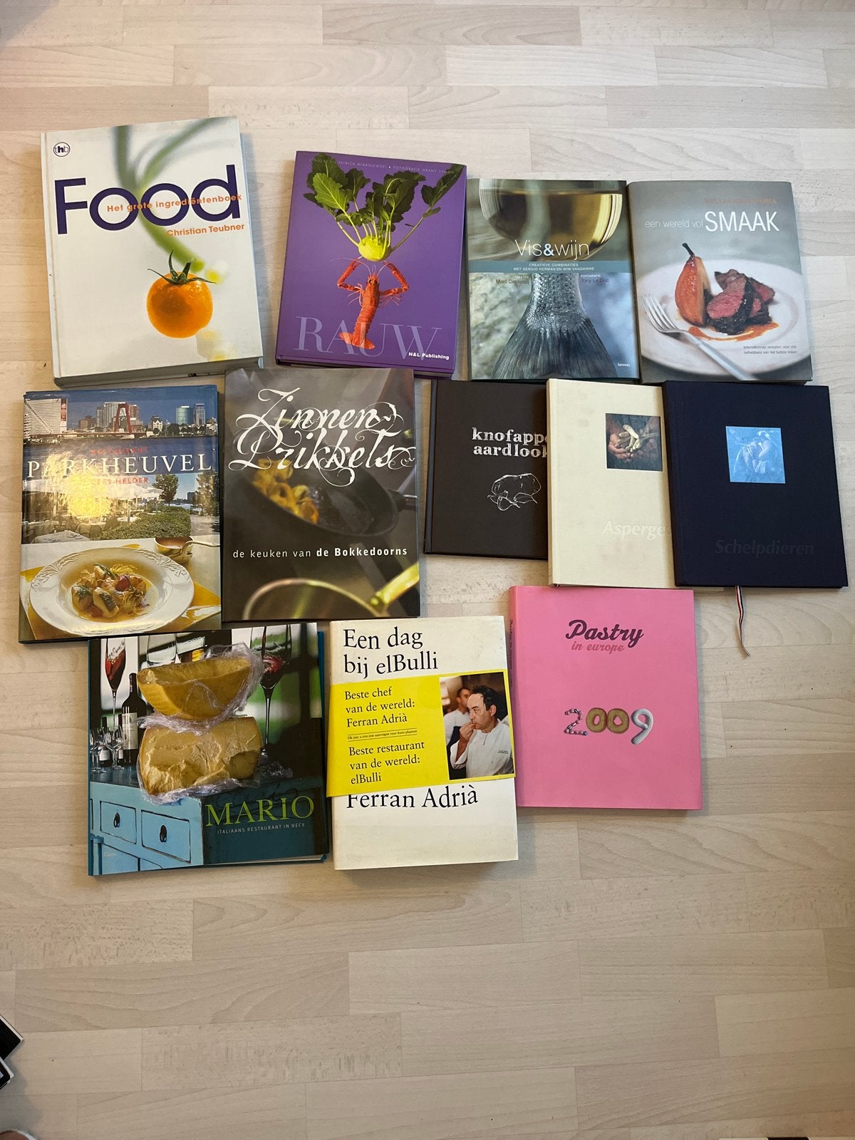 collectie kookboeken - enkele exclusieve sterren kookboeken, Boeken, Gelezen, Voorgerechten en Soepen, Ophalen of Verzenden, Europa
