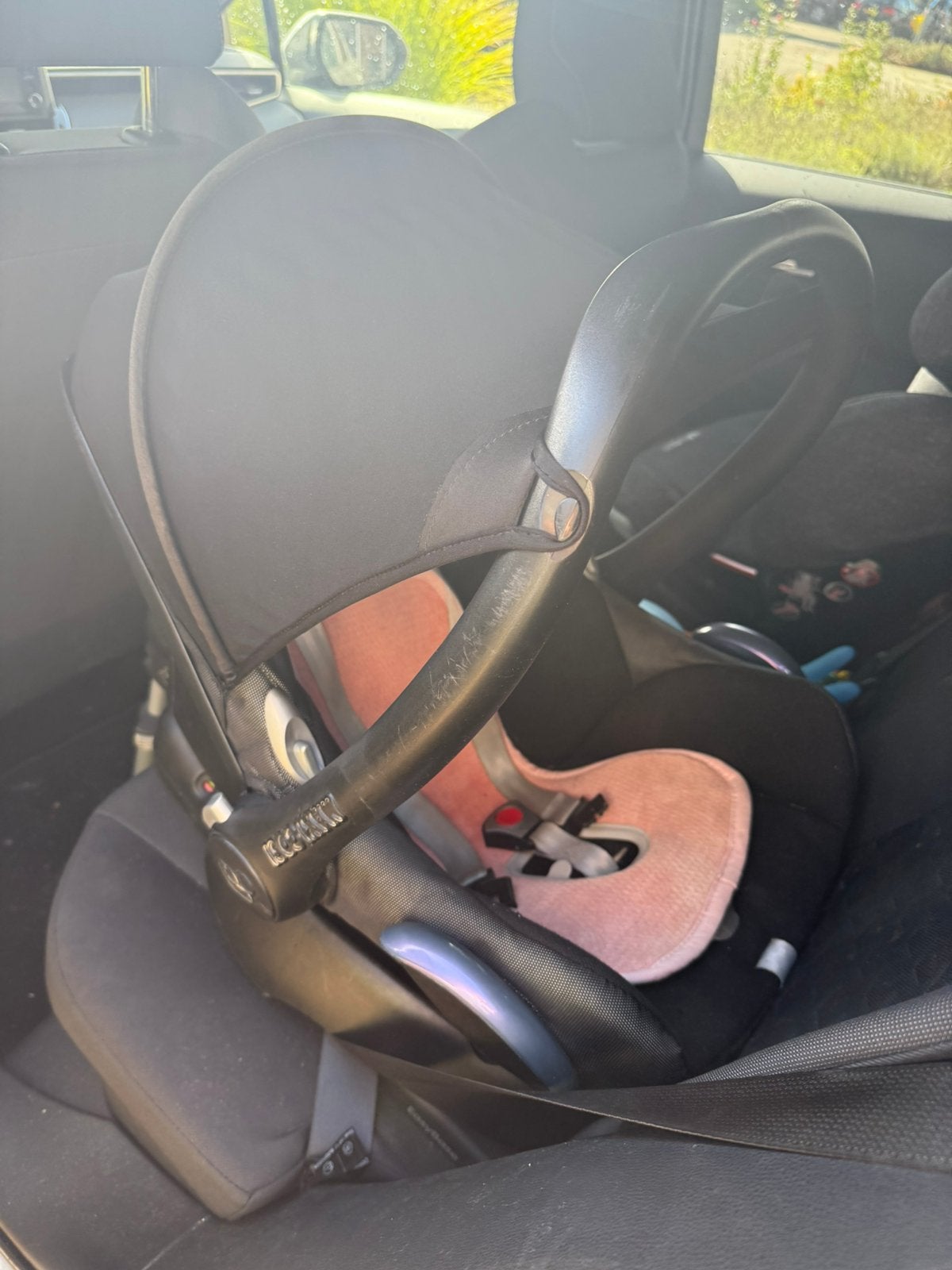 Maxi cosi easybase complete set!, Kinderen en Baby's, Autostoeltjes, Ophalen, Autogordel, Zijbescherming, Zo goed als nieuw