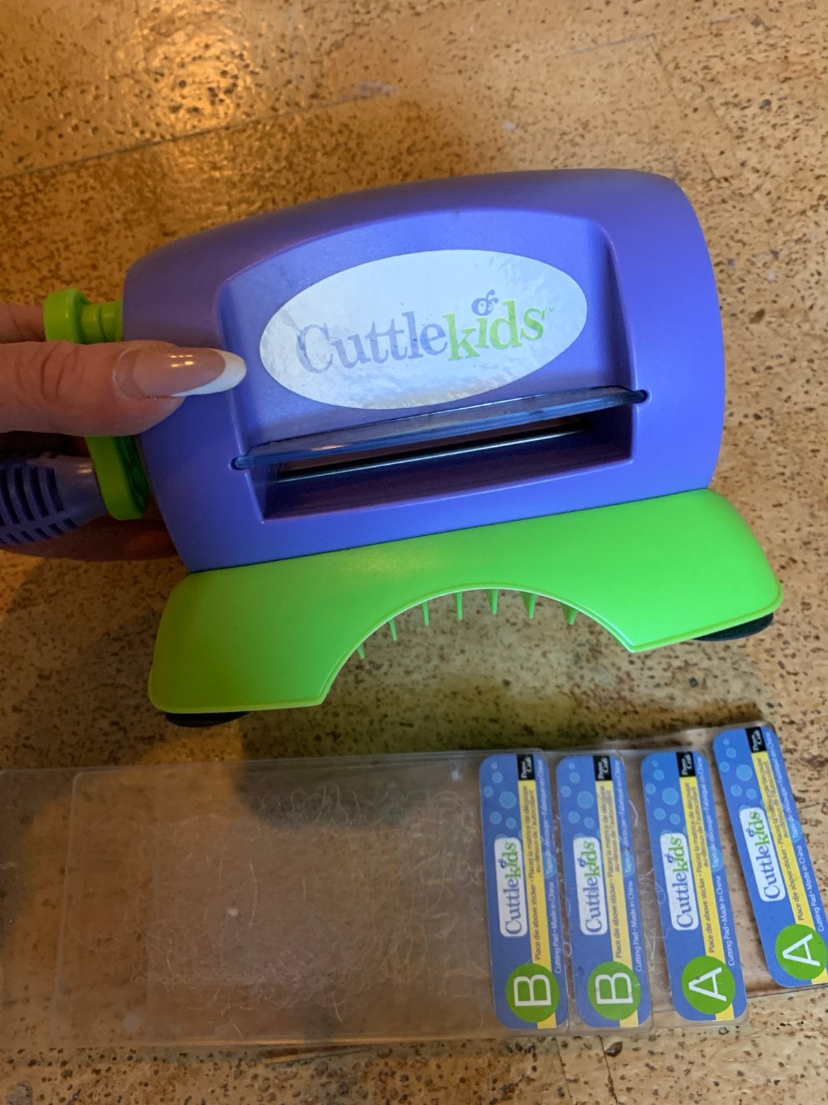 Provocraft Cuttlekids stansapparaat, Geschikt voor snijden, Gebruikt, Meerkleurig, Ophalen of Verzenden