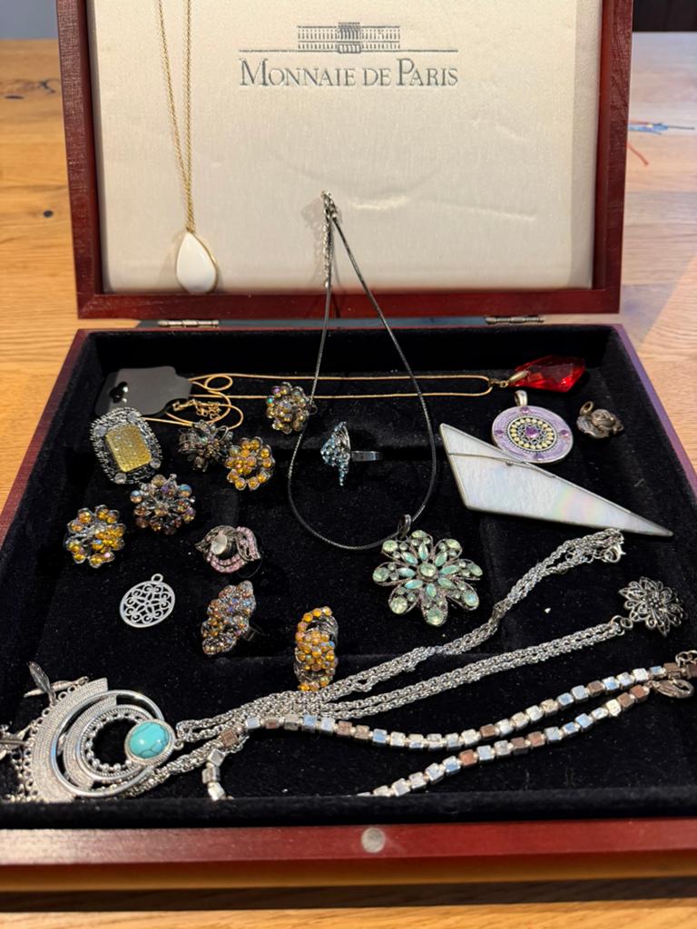 Set diverse sieraden, Sieraden, Tassen en Uiterlijk, Antieke sieraden, Ophalen of Verzenden, Overige materialen, Overige typen