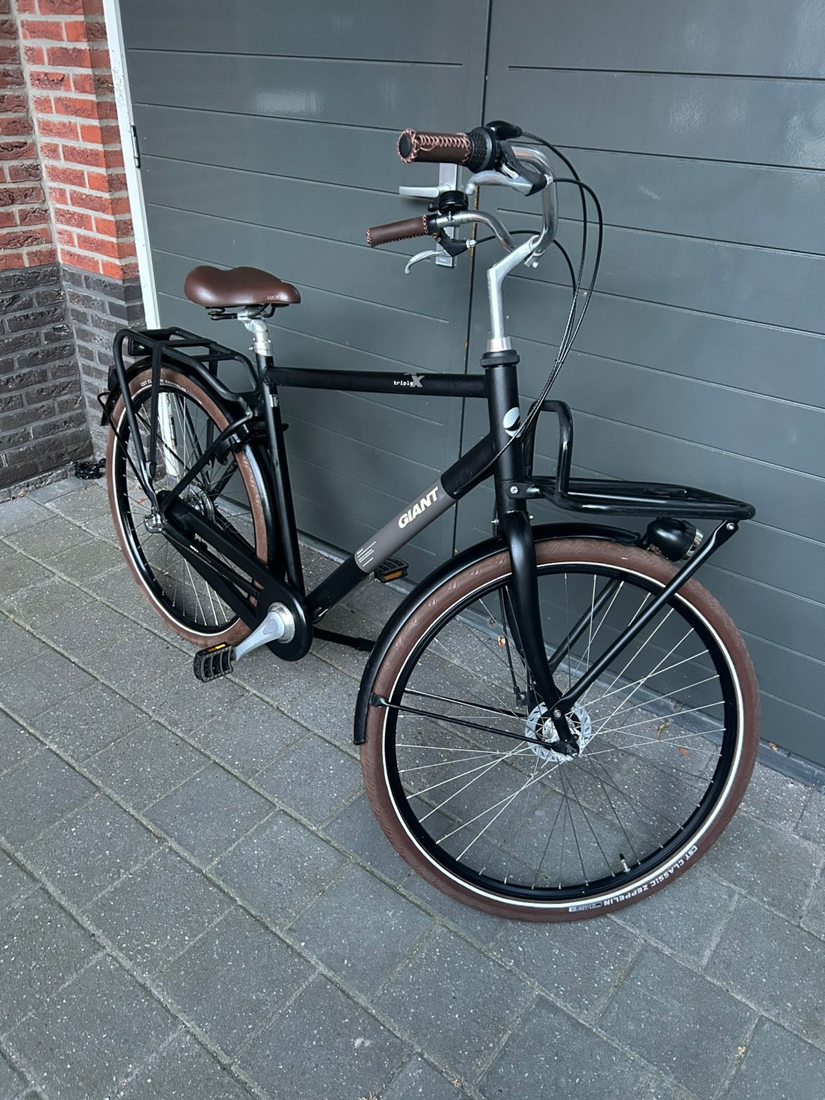 Giant triple x, Gebruikt, Versnellingen, 57 tot 61 cm, Trommelrem