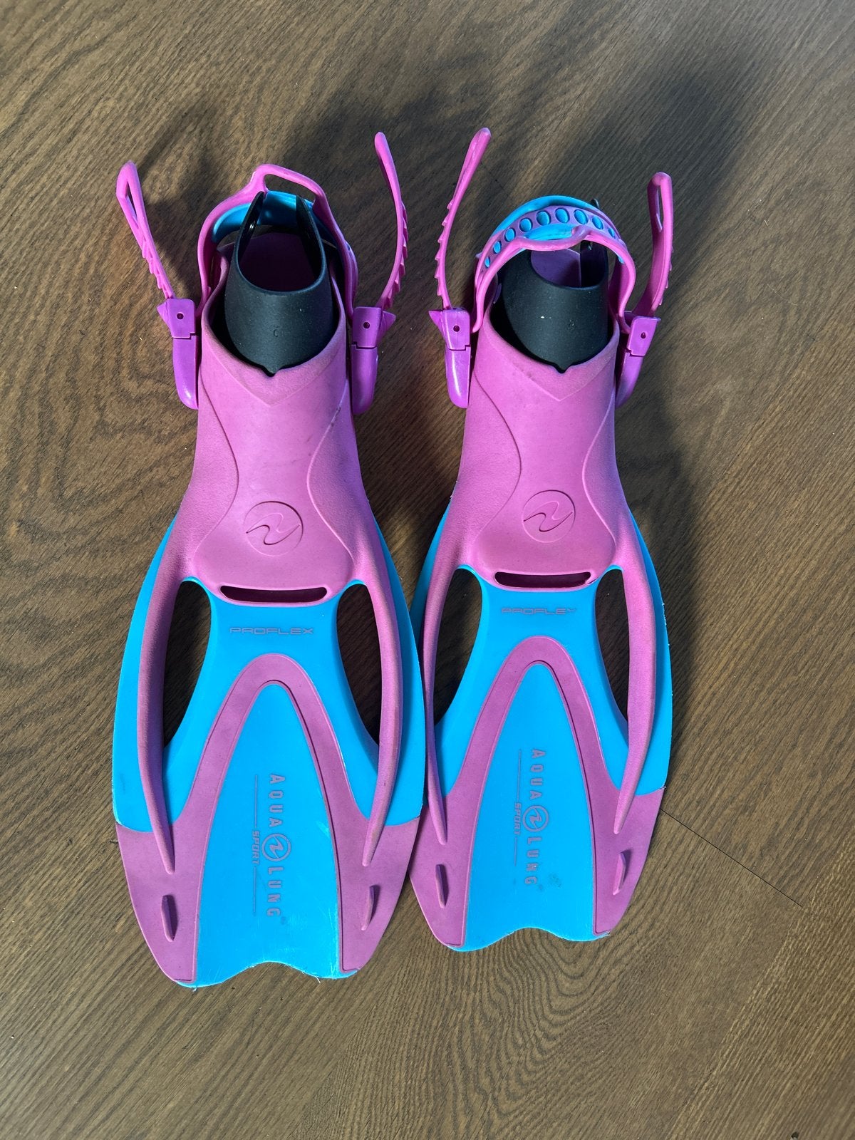 Aqua Lung Duikvliezen (S/M, 32-35) - Roze/Blauw, Ophalen of Verzenden, Gebruikt, Snorkelvinnen