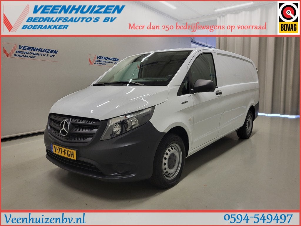 Mercedes-Benz eVito 66kWh L2/H1 Elektrisch! (bj 2022), Auto's, Bestelauto's, Gebruikt, 116 pk, Wit, Mercedes-Benz