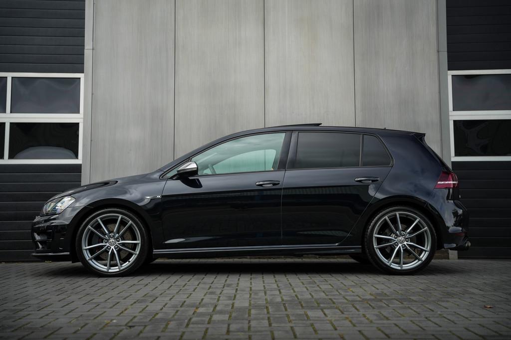 Volkswagen Golf R 2.0 TSI 301 pk 4Motion / Eventuri-Intake/, Automaat, Gebruikt, 4 cilinders, Zwart