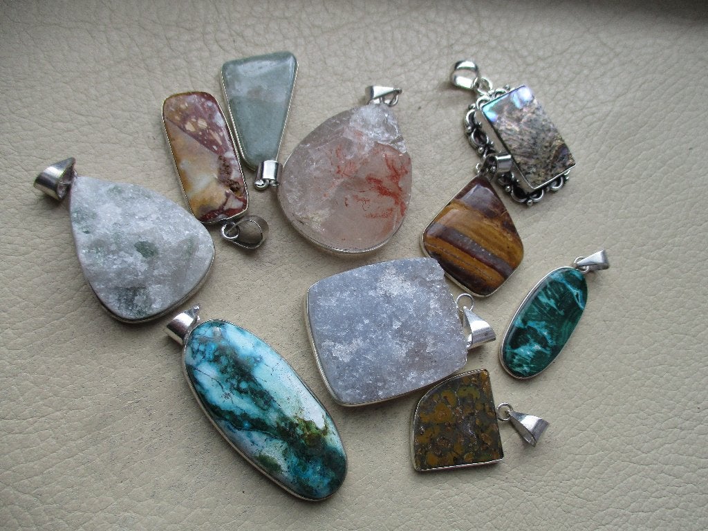 partij natuursteen hangers mix 1, Nieuw, Ophalen of Verzenden, Steen of Mineraal, Met edelsteen