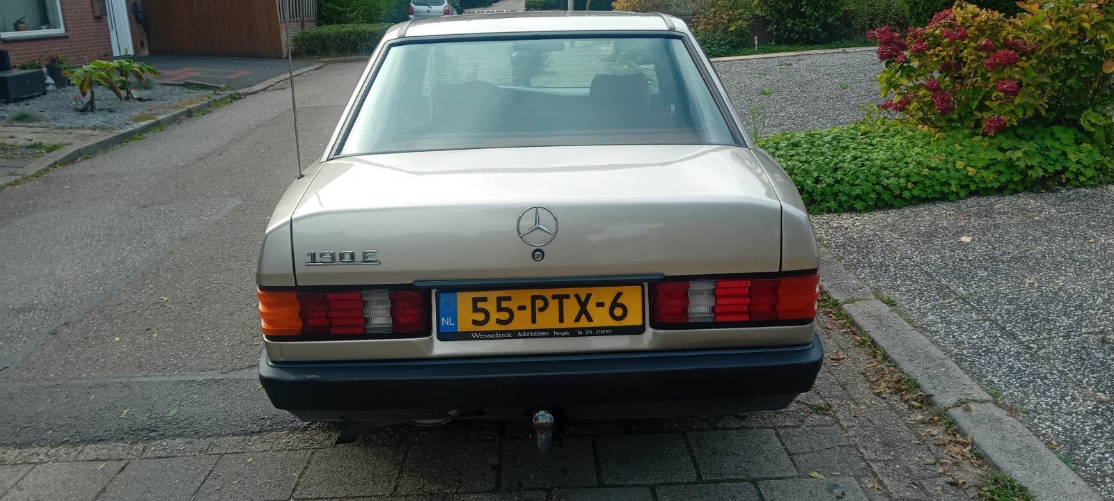 Mercedes W201 1986, Auto's, Automaat, Achterwielaandrijving, 4 cilinders, Overige kleuren