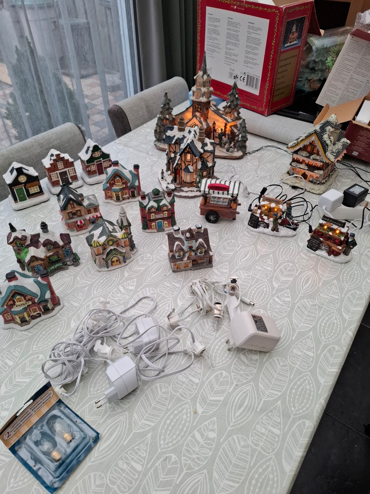 huisjes voor een kerstdorp, Ophalen