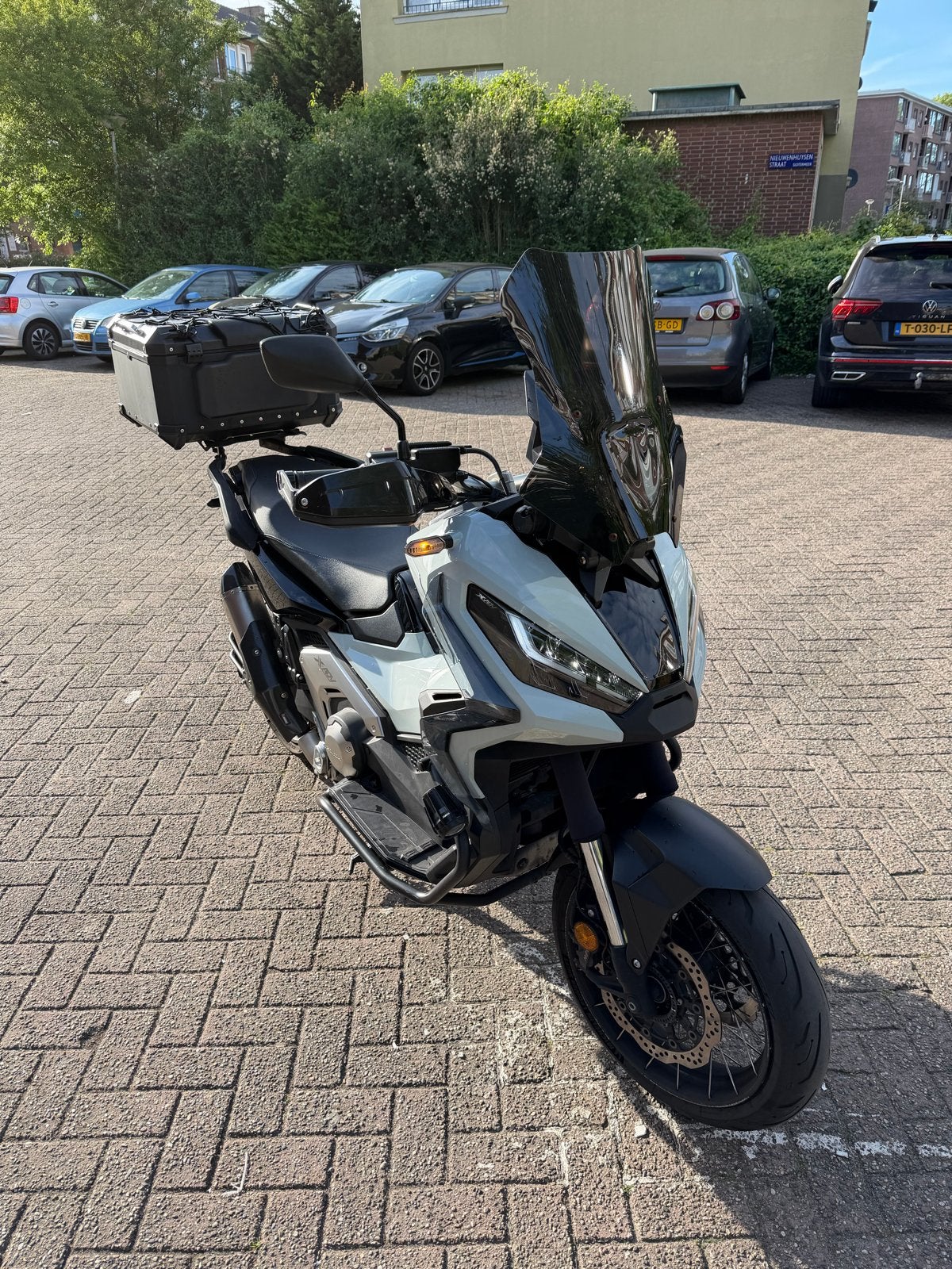 Honda X-ADV 750 Puco Blue 2024 Akrapovic, Motoren, Motoren | Honda, Scooter, 745 cc, Motorrijbewijs A, Gebruikt