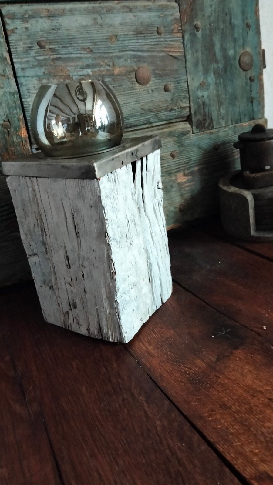 Brocante houten kandelaar afgewerkt met ijzer + waxinelichtj, Gebruikt, ., Ophalen of Verzenden, .