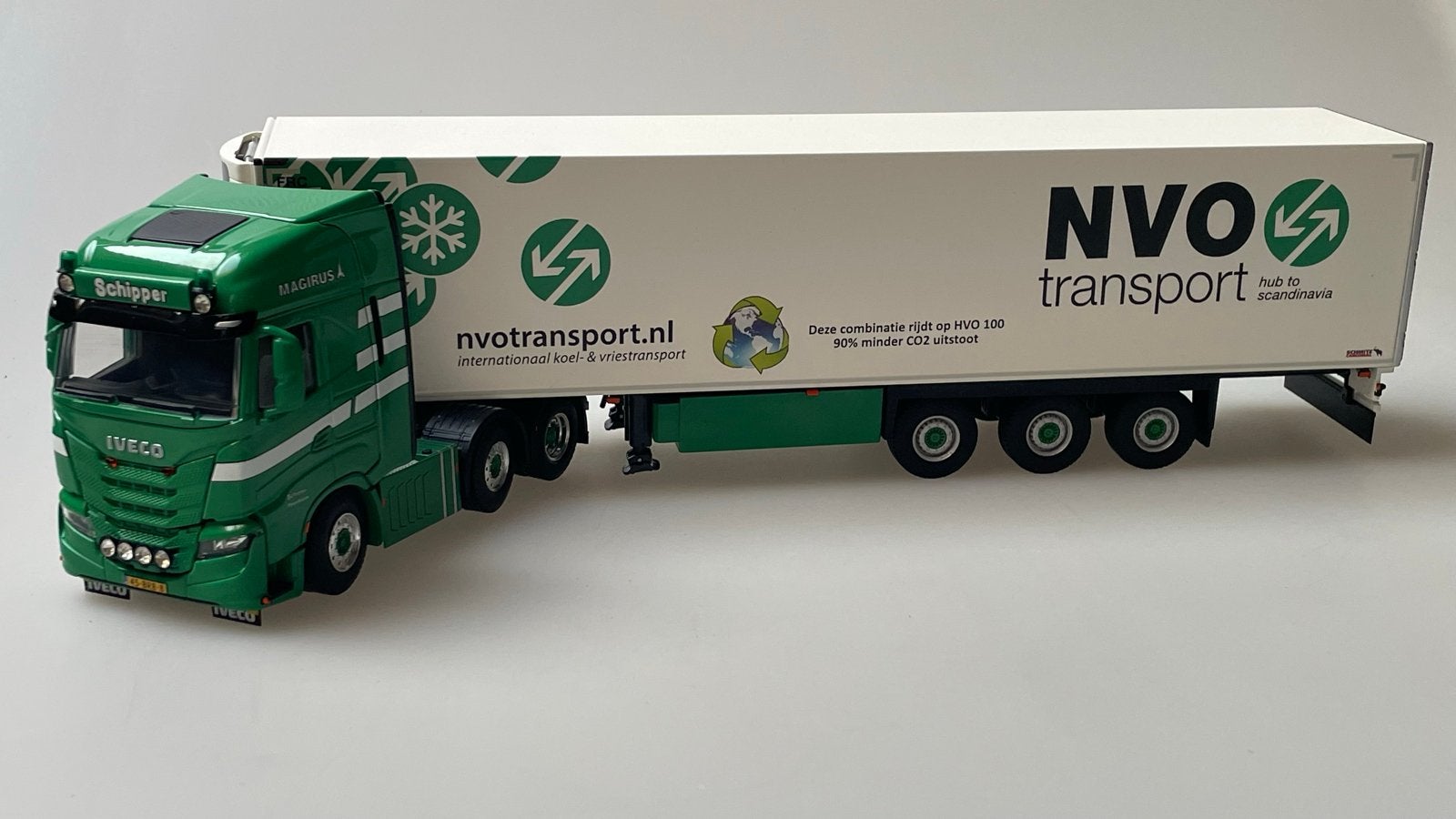 WSI Iveco S-Way Schipper / NVO, Hobby en Vrije tijd, Modelauto's | 1:50, Ophalen of Verzenden, Nieuw, Bus of Vrachtwagen, Wsi