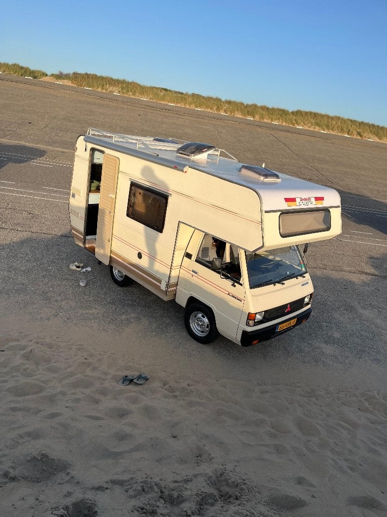 Camper Mitsubishi L300 (€51 wegenbelasting pm), Caravans en Kamperen, Campers, Particulier, tot en met 2, Alkoof, Dethleffs, Overige merken