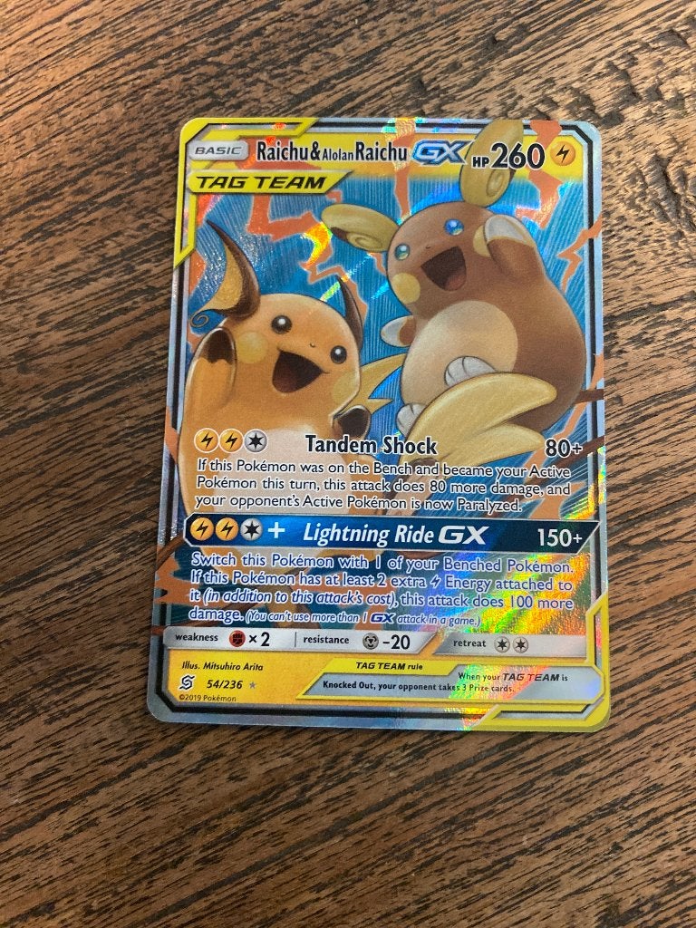 Raichu&AlolanRaichu GX, Hobby en Vrije tijd, Verzamelkaartspellen | Pokémon, Ophalen of Verzenden, Zo goed als nieuw, Losse kaart