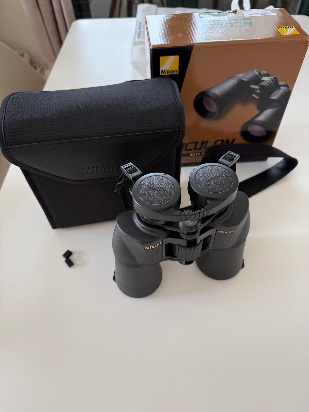 Nikon Aculon A211 7x50 Verrekijker met Tas en Doos, Minder dan 8x, Nieuw, Met hoes of tas, Porro (met knik)