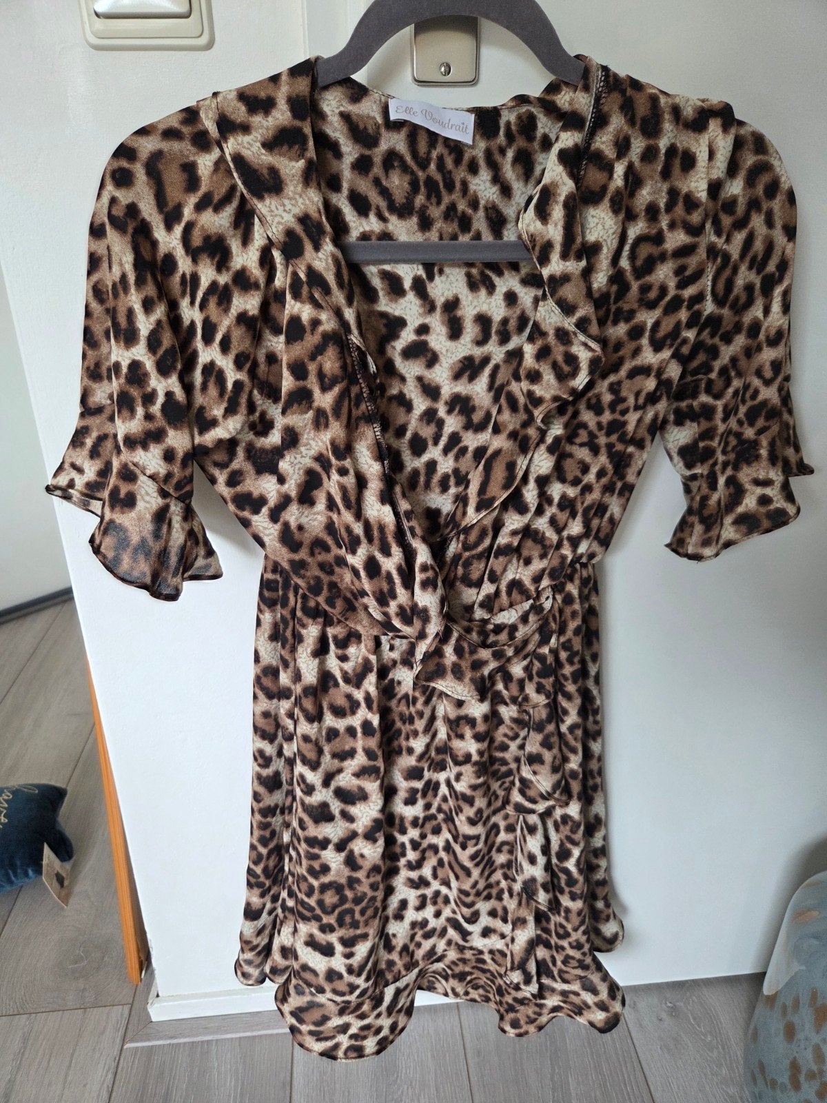 Nieuw panter jurkje maat XS/S, Bruin, Nieuw, Elle Voudrait, Ophalen of Verzenden