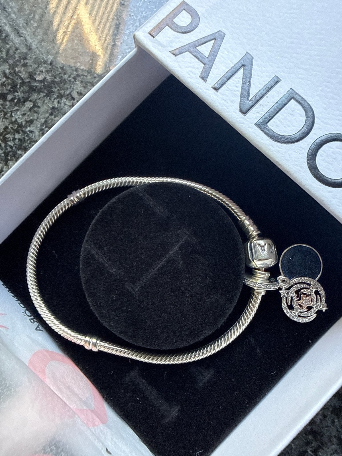 Pandora Armband met bedel - Zilver, Sieraden, Tassen en Uiterlijk, Armbanden, Ophalen, Zo goed als nieuw, Zilver, Met bedels of kralen
