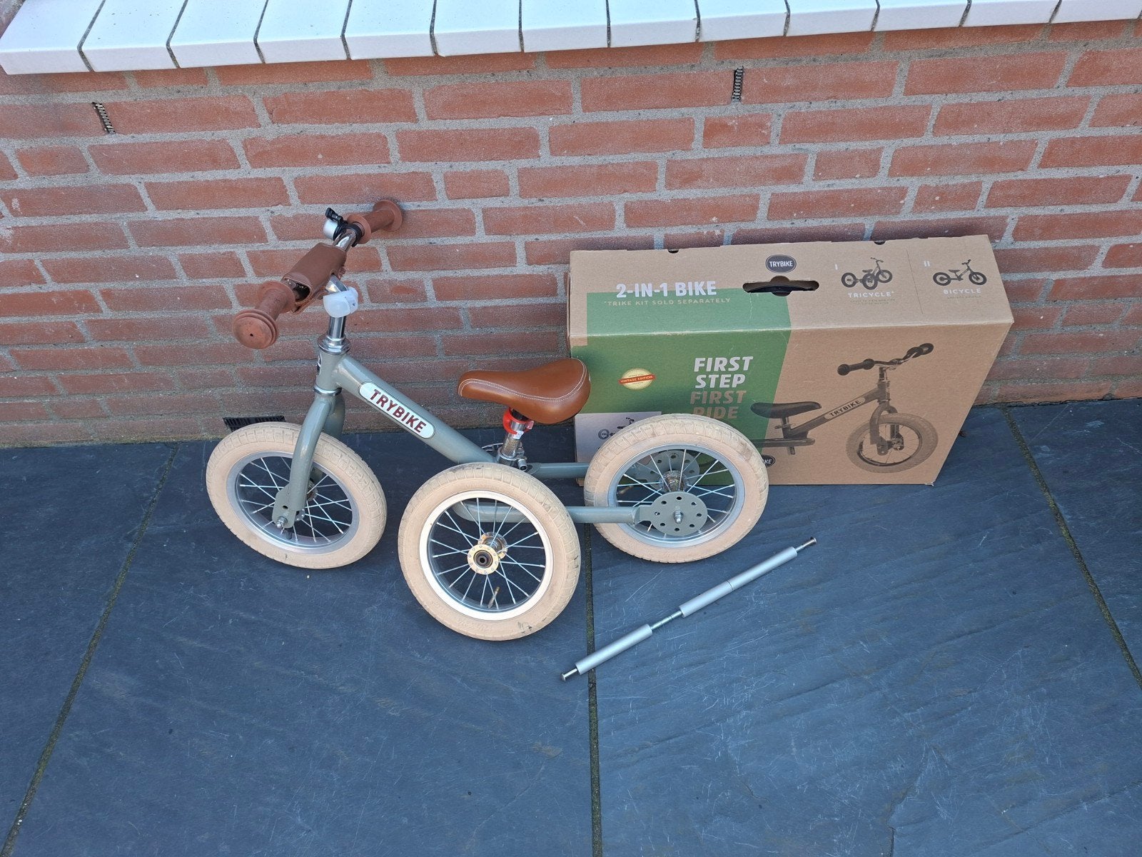 Mooie groene Trybike voor de 1ste veilige kilometers, Fietsen en Brommers, Ophalen, Zijwieltjes, Trybike, Minder dan 16 inch