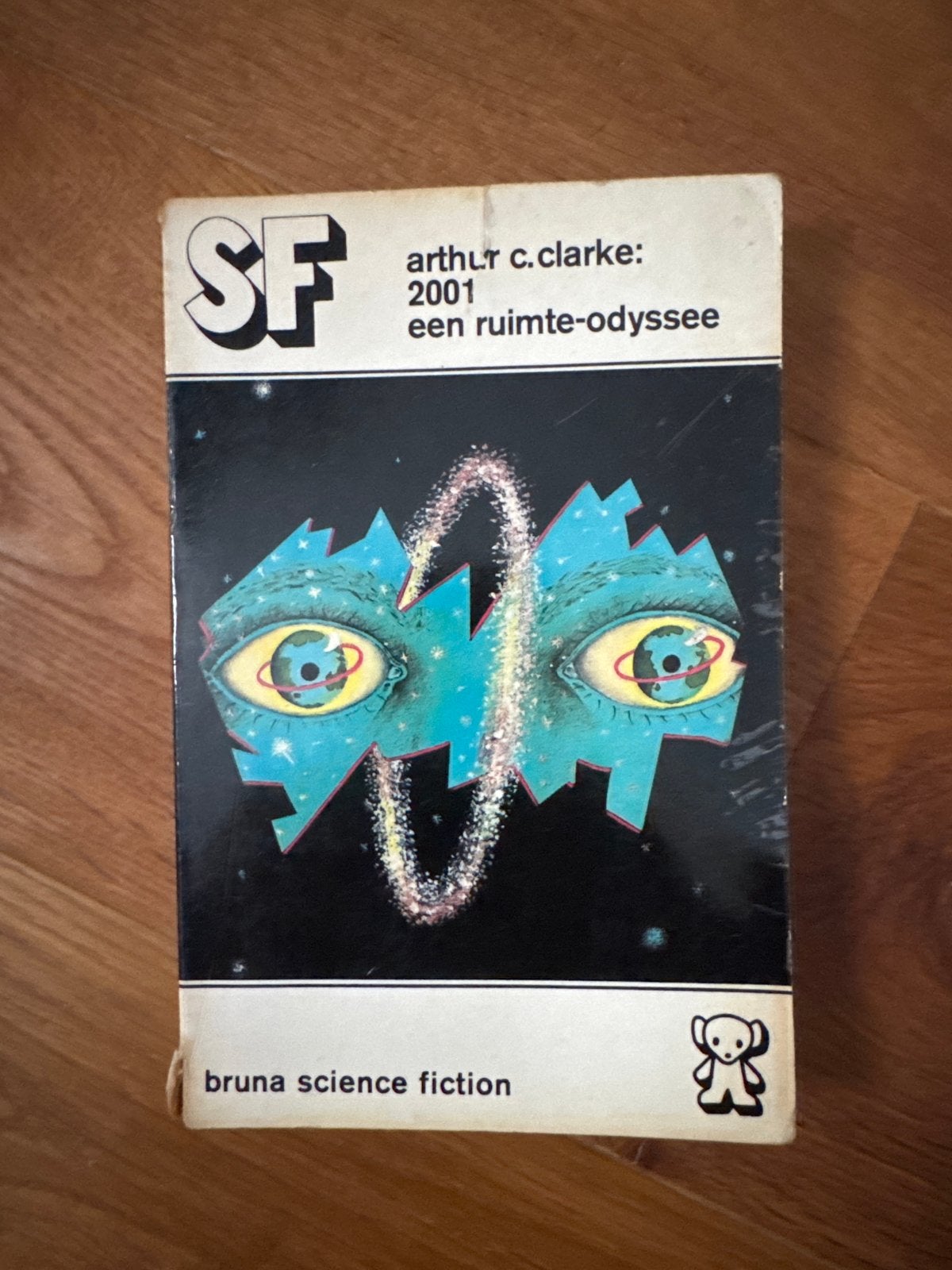 2001: Een Ruimte-Odyssee - Arthur C. Clarke SF Boek, Ophalen of Verzenden, Gelezen