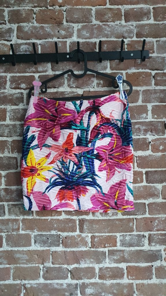 AMISU tropische mini rok M – stretch, Maat 38/40 (M), Zwart, Ophalen of Verzenden, Gedragen