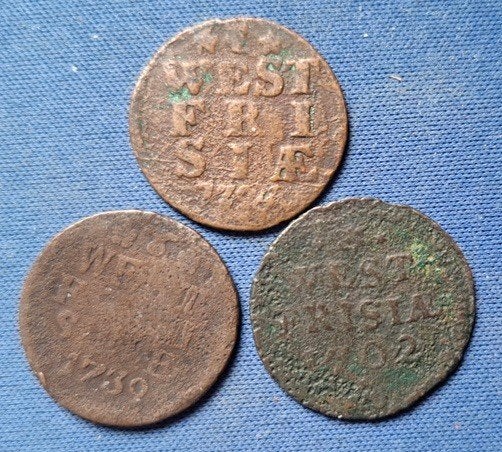 West-Frisia 1 duit div jaartallen 3 stuks, Ophalen of Verzenden, Vóór koninkrijk, Overige waardes, Setje