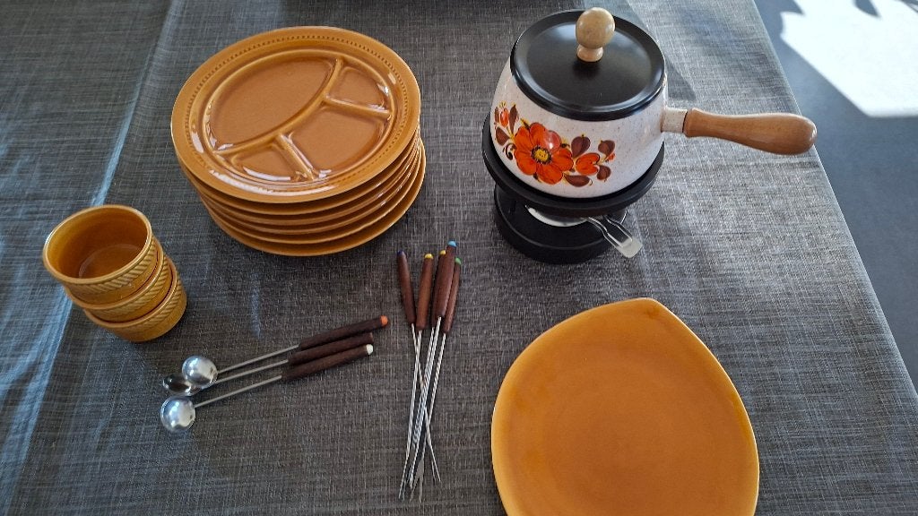 Fonduestel met bijbehorende artikelen, Ophalen of Verzenden, Zo goed als nieuw, Brander, Fondueset