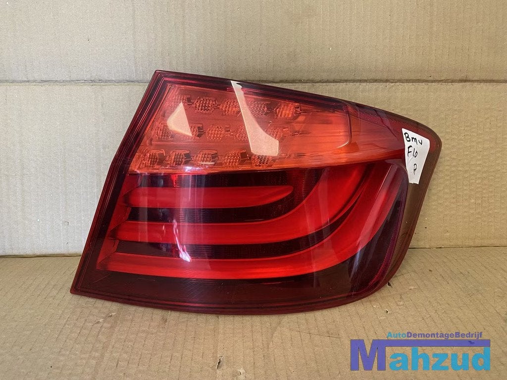 BMW F10 5 SERIE Rechts buiten achterlicht 2009-2016, Auto-onderdelen, Petuelring 130
80788  Munich, DE, Gebruikt, Info@bmw.de