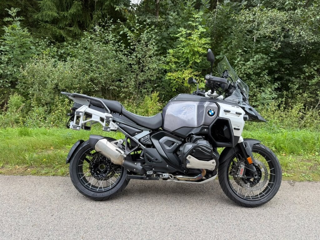 BMW R1300GS Adventure TRIPLE BLACK, Motoren, 2 cilinders, Occasion, Motorrijbewijs A, Meer dan 35 kW