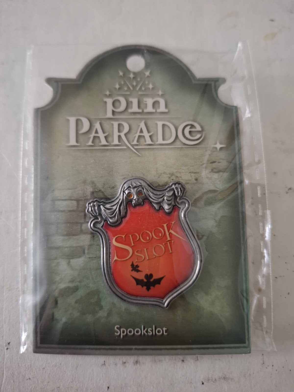 Efteling Spookslot schild pin, Ophalen of Verzenden, Nieuw, Button of Speldje