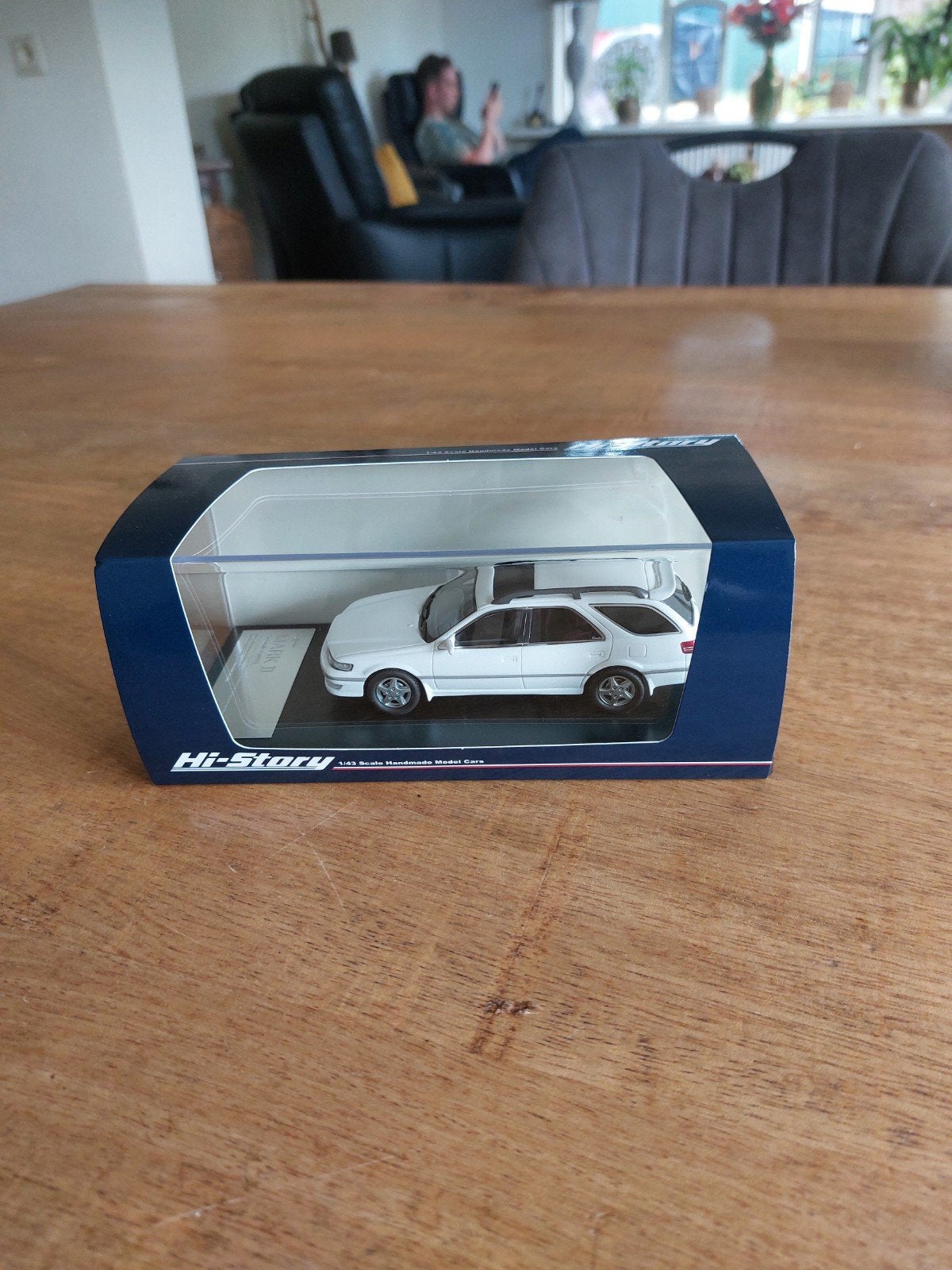 MODELAUTO 1-43 HI-STORY TOYOTA MARK II QUALIS 3.0, Ophalen of Verzenden, Zo goed als nieuw, Auto, Overige merken