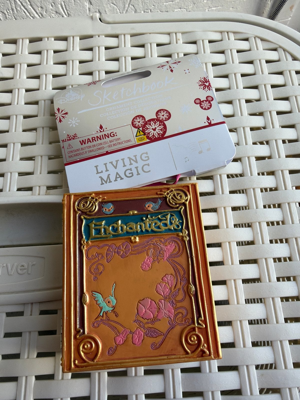 Disney Enchanted Sketchbook Ornament Living Magic, Ophalen of Verzenden, Overige figuren, Nieuw, Overige typen