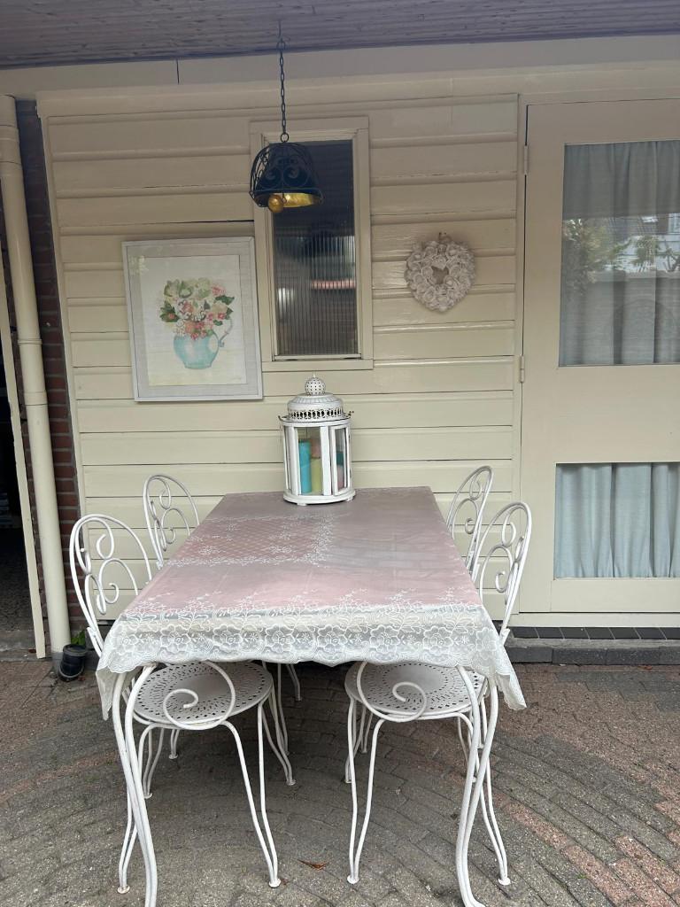 brocante tuinstoelen en tafel, Ophalen, Gebruikt, Metaal