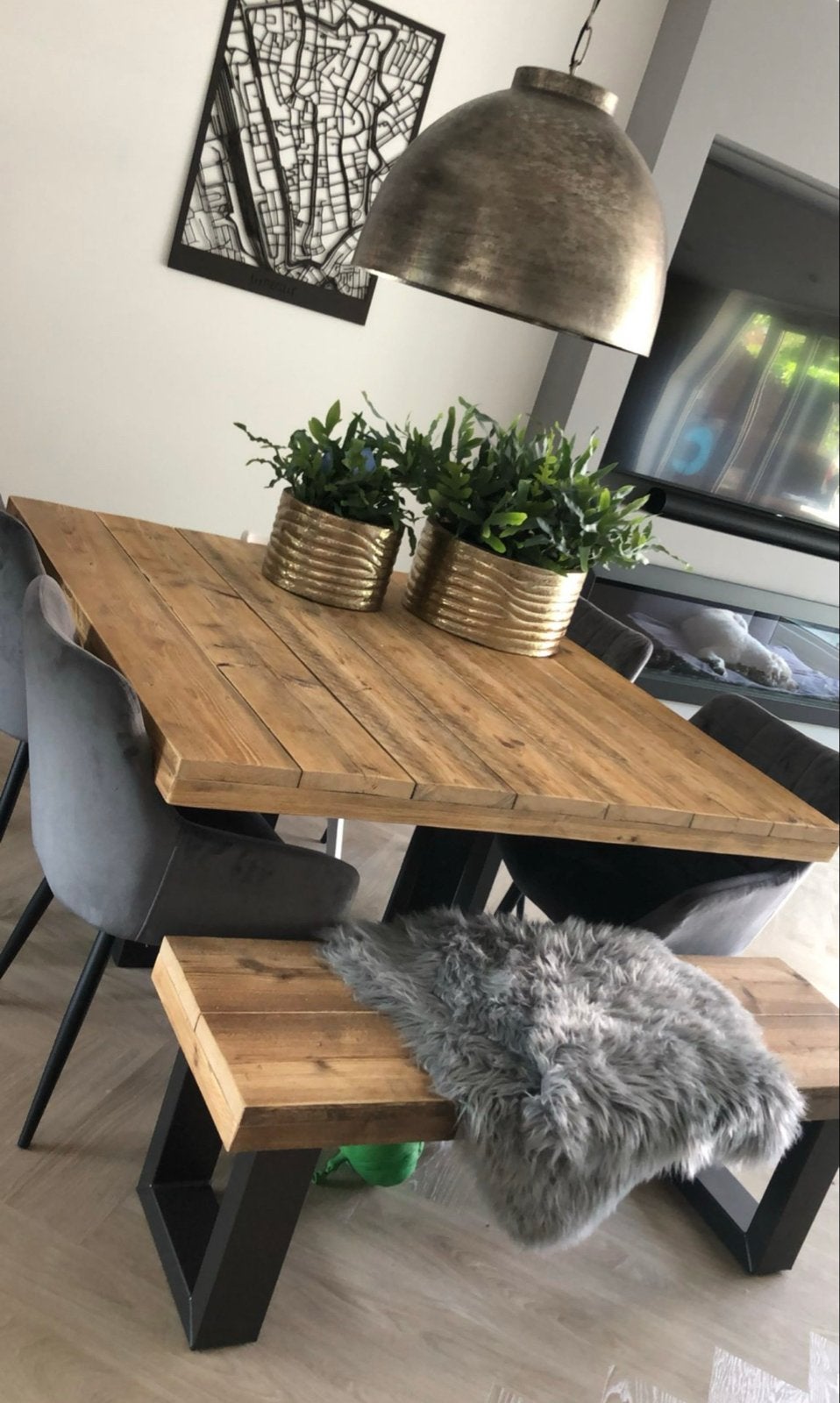 Vierkante eettafel van gebruikt steigerhout met bankje, Huis en Inrichting, Ophalen, Gebruikt, 100 tot 150 cm, Vierkant