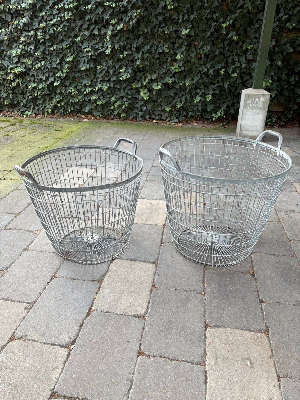 Rooimanden, Ophalen, Minder dan 30 cm, Rond, Zo goed als nieuw