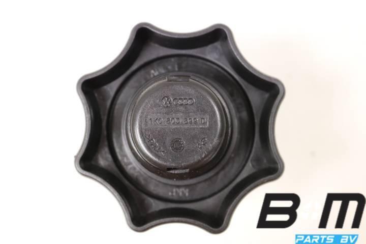 Bout voor reservewiel bevestiging Volkswagen Golf 5, Gebruikt